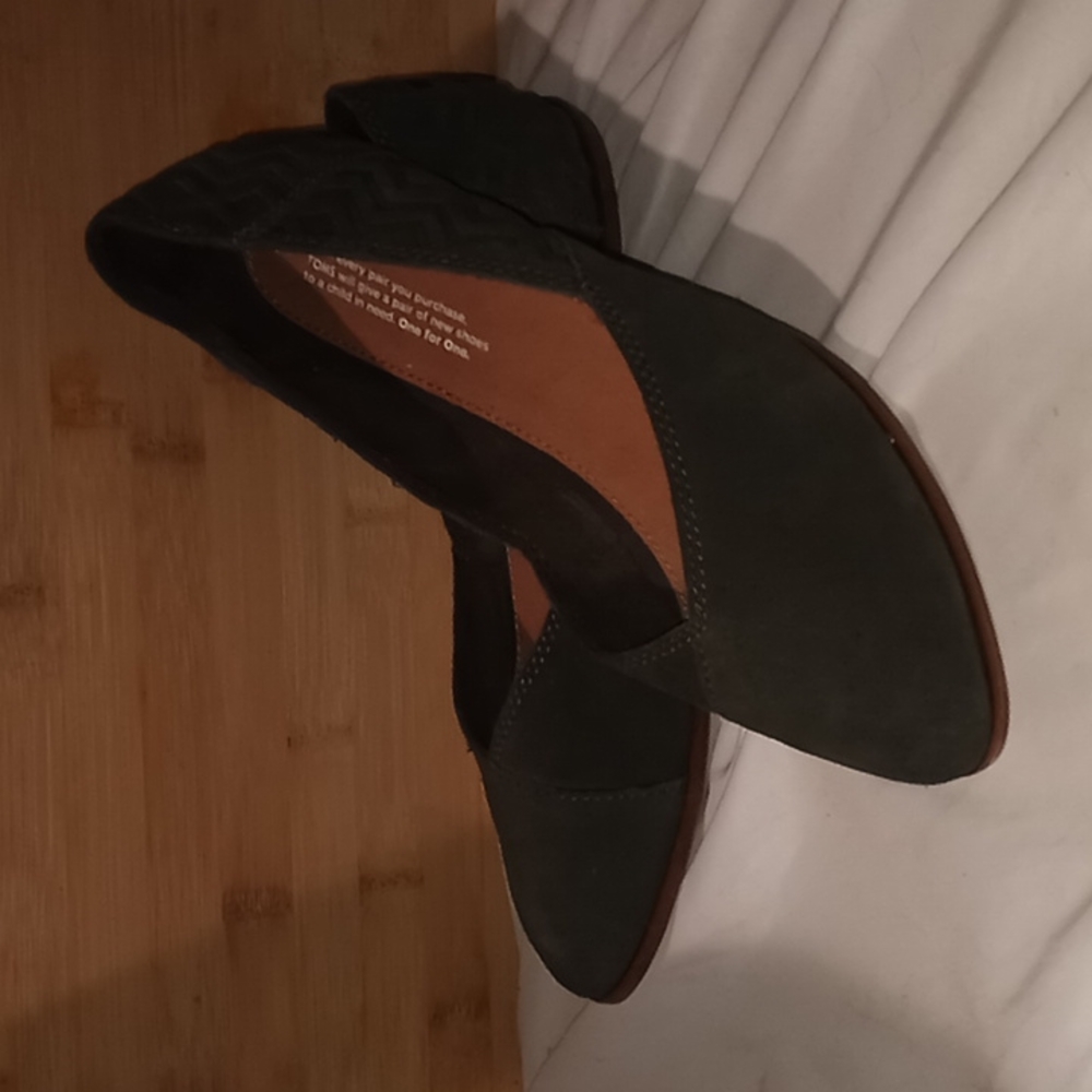TOMS / "Forest Suede Jutti Flat" / M7 / Olive/Dark Green